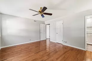 933 W Gilbert Ave, Palatine, IL 60067 - Photo 19