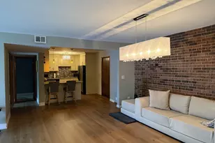 129 S Spruce Ave, Wood Dale, IL 60191 - Photo 9