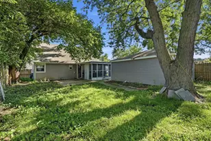 234 Arrowhead St, Park Forest, IL 60466 - Photo 27