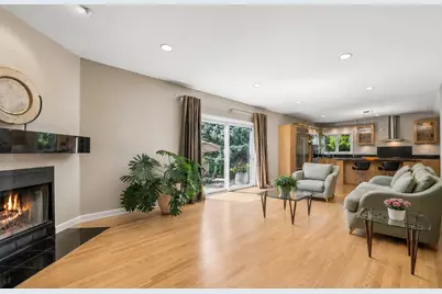 1268 N Palos Avenue, Palatine, IL 60067 - Photo 5