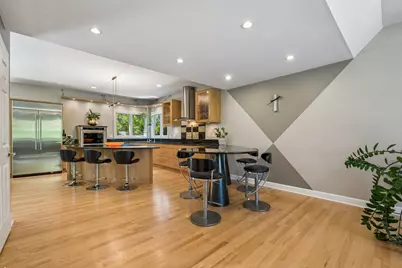 1268 N Palos Avenue, Palatine, IL 60067 - Photo 9
