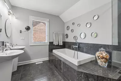 1268 N Palos Avenue, Palatine, IL 60067 - Photo 13