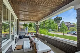 519 N Taylor Ave, Oak Park, IL 60302 - Photo 3