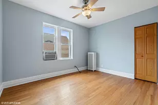 2839 N Sawyer Ave, Chicago, IL 60618 - Photo 11