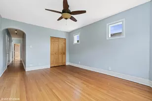 2839 N Sawyer Ave, Chicago, IL 60618 - Photo 7