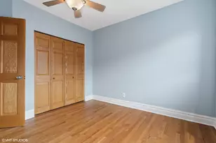 2839 N Sawyer Ave, Chicago, IL 60618 - Photo 13