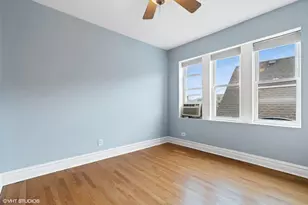 2839 N Sawyer Ave, Chicago, IL 60618 - Photo 15