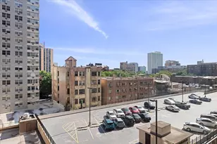 3950 N Lake Shore Dr, Chicago, IL 60613 - Photo 19