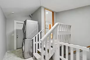208 W Nippersink Rd, Round Lake, IL 60073 - Photo 11