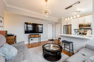 3214 W Berteau Ave, Chicago, IL 60618 - Photo 3