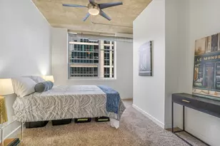 1305 S Michigan Ave, Chicago, IL 60605 - Photo 9