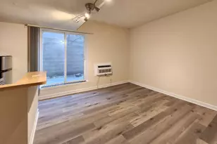 1504 N Dearborn Pkwy, Chicago, IL 60610 - Photo 7