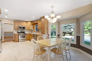 161 Jackson Ln, Bloomingdale, IL 60108 - Photo 7