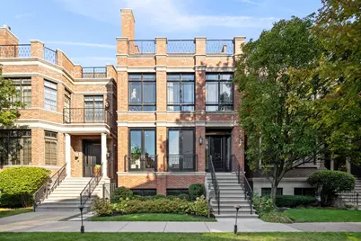 1634 W Surf Street, Chicago, IL 60657 - Photo 1