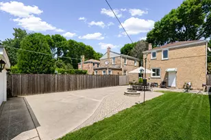5050 N Neenah Ave, Chicago, IL 60656 - Photo 15