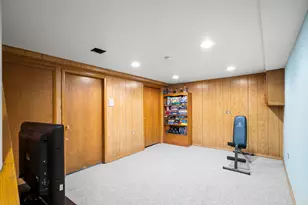 5050 N Neenah Ave, Chicago, IL 60656 - Photo 11
