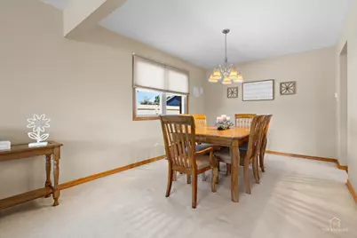 8124 Nottingham Road, Tinley Park, IL 60477 - Photo 7