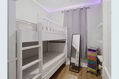 4849 W Ainslie Street, Chicago, IL 60630 - Photo 9
