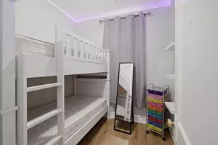 4849 W Ainslie St, Chicago, IL 60630 - Photo 9