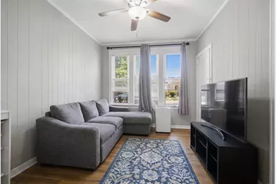 4849 W Ainslie Street, Chicago, IL 60630 - Photo 7