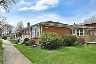 10301 Panoramic Dr, Franklin Park, IL 60131 - Photo 3