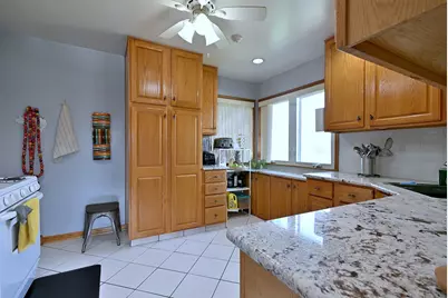 10301 Panoramic Drive, Franklin Park, IL 60131 - Photo 9