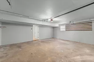 15954 Ozark Ave, Tinley Park, IL 60477 - Photo 29