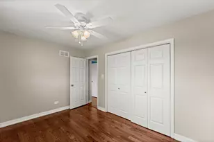 15954 Ozark Ave, Tinley Park, IL 60477 - Photo 21