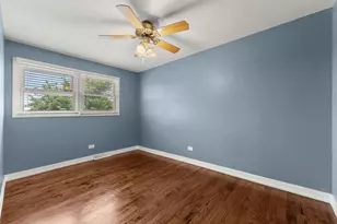 15954 Ozark Ave, Tinley Park, IL 60477 - Photo 17