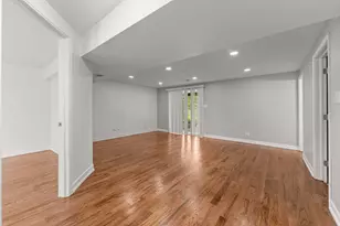 15954 Ozark Ave, Tinley Park, IL 60477 - Photo 25