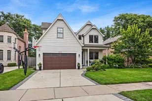 2536 Oak Ave, Northbrook, IL 60062 - Photo 1