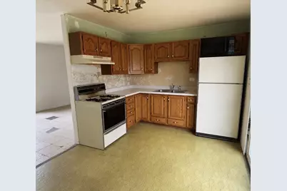 7043 Hemlock Street, Hanover Park, IL 60133 - Photo 3