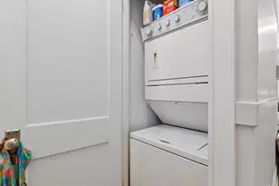 [Address not provided], Chicago, IL 60613 - Photo 17