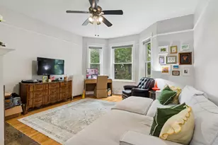 [Address not provided], Chicago, IL 60613 - Photo 5
