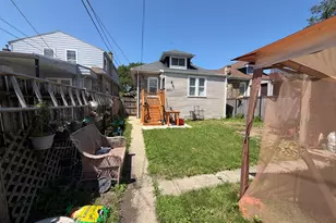 4947 W Concord Pl, Chicago, IL 60639 - Photo 25