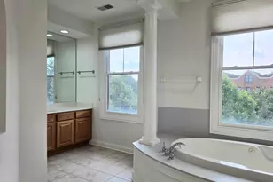 2085 Valor Ct, Glenview, IL 60026 - Photo 23