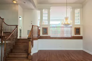 2085 Valor Ct, Glenview, IL 60026 - Photo 11