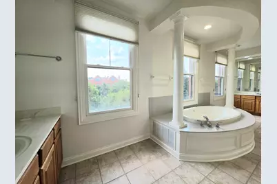 2085 Valor Court, Glenview, IL 60026 - Photo 25