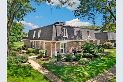 415 Sunnybrook Lane, Wheaton, IL 60187 - Photo 1