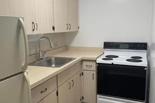 4250 N Marine Dr, Chicago, IL 60613 - Photo 7