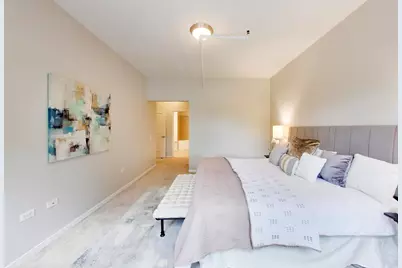 437 W Division Street #303, Chicago, IL 60610 - Photo 13