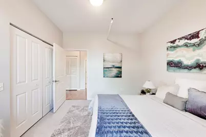 437 W Division Street #303, Chicago, IL 60610 - Photo 17