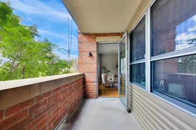 437 W Division Street #303, Chicago, IL 60610 - Photo 21