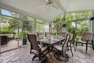 80 Bluebird Ln, Naperville, IL 60565 - Photo 3