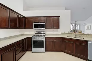 2712 JT Coffman Dr, Champaign, IL 61822 - Photo 31