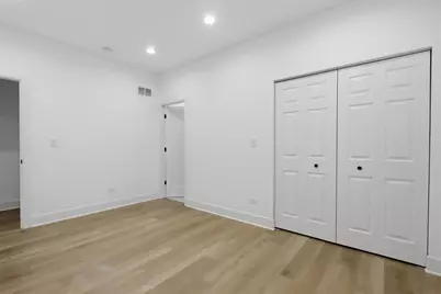 3116 W Montrose Avenue, Chicago, IL 60618 - Photo 29