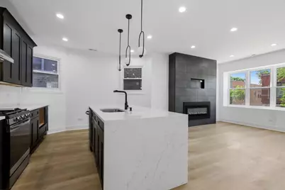 3116 W Montrose Avenue, Chicago, IL 60618 - Photo 5