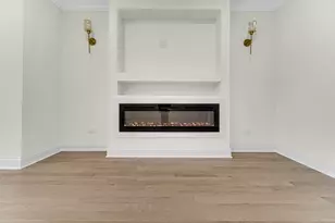 6341 N Campbell Ave, Chicago, IL 60659 - Photo 7