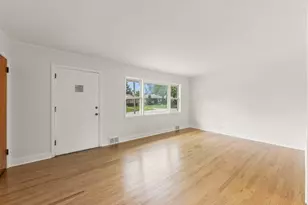 1524 Harding Ave, Berkeley, IL 60163 - Photo 5