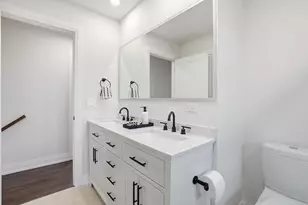 1430 E Emmerson Ln, Mount Prospect, IL 60056 - Photo 19